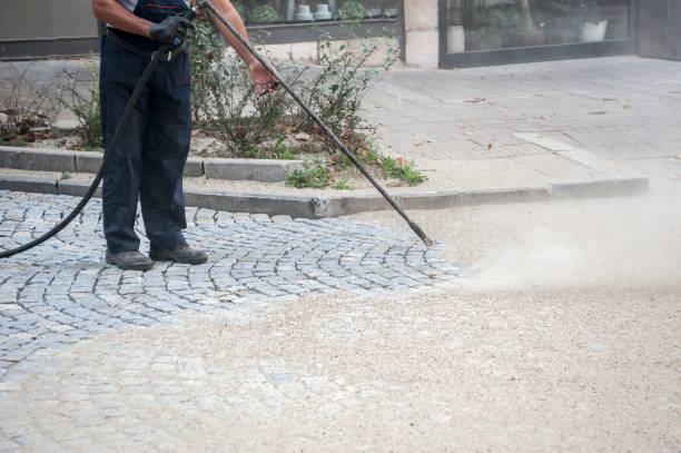 Post-Construction Pressure Washing in Umatilla, FL